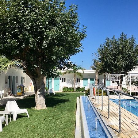 Hostal Las Cumbres Conil De La Frontera Extérieur photo