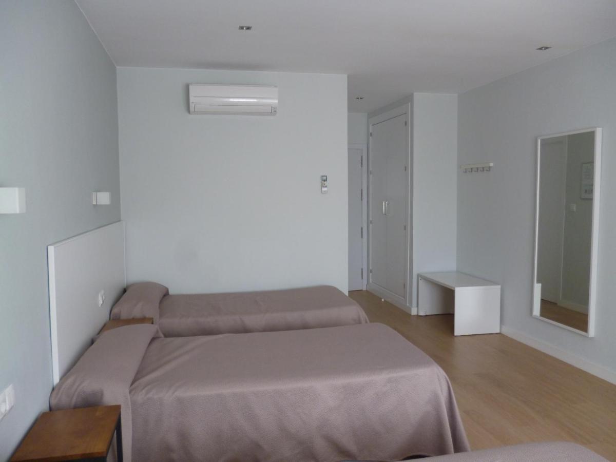 Hostal Las Cumbres Conil De La Frontera Extérieur photo