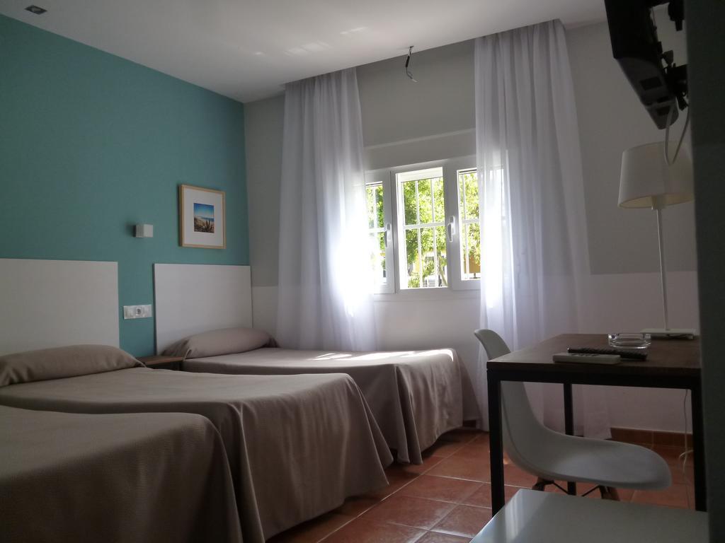 Hostal Las Cumbres Conil De La Frontera Extérieur photo