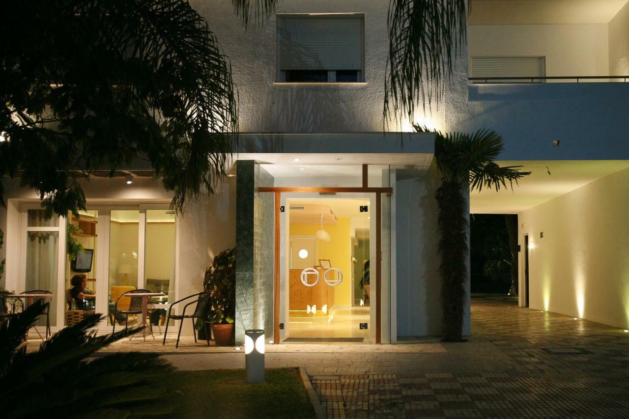 Hostal Las Cumbres Conil De La Frontera Extérieur photo